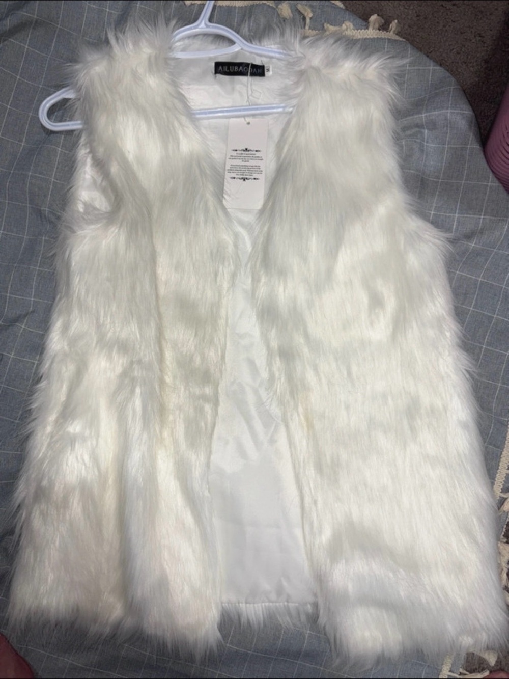 Faux fur vest nwt